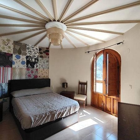 Nailencia Villa Calp Dış mekan fotoğraf